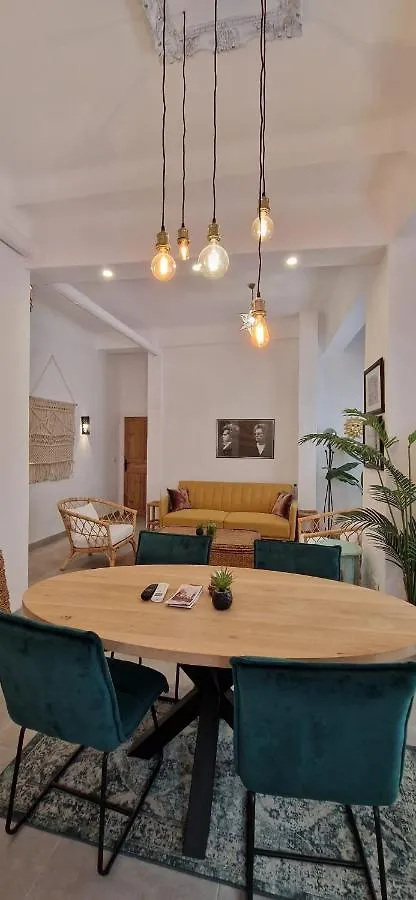 Holidays2Malaga Juan De Austria 2 Bed & 2 Bathroom 800 Mts From Old Town Apartment